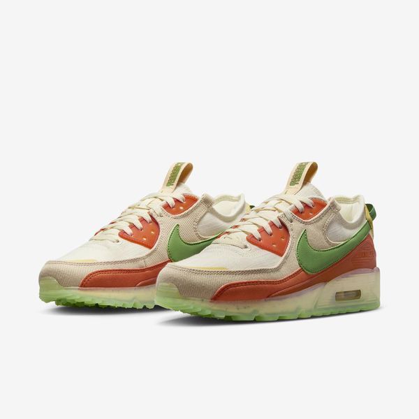 Оригінальні чоловічі кросівки Nike Air Max 90 Terrascape "Coconut Milk / Sesame / Chlorophyll" (DV7413-100) DV7413-100 фото
