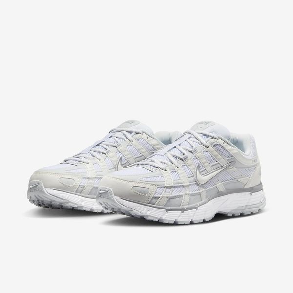 Оригінальні жіночі кросівки Nike Wmns P-6000 "Metallic Summit White / White / Pure Platinum" (FV6603-101) FV6603-101 фото