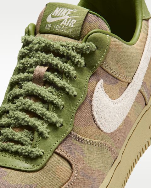Оригінальні кросівки Nike Air Force 1 QS "Asparagus / Aluminum / Phantom / Wheat Grass" (IO5011-300) IO5011-300 фото