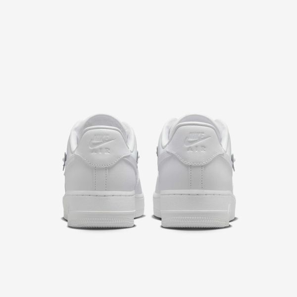 Оригінальні жіночі кросівки Nike Air Force 1 Low '07 "White / White / Black" (IH4480-100) IH4480-100 фото