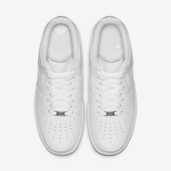 Оригінальні чоловічі кросівки Nike Air Force 1 07 Low Triple White (CW2288-111) CW2288-111 фото