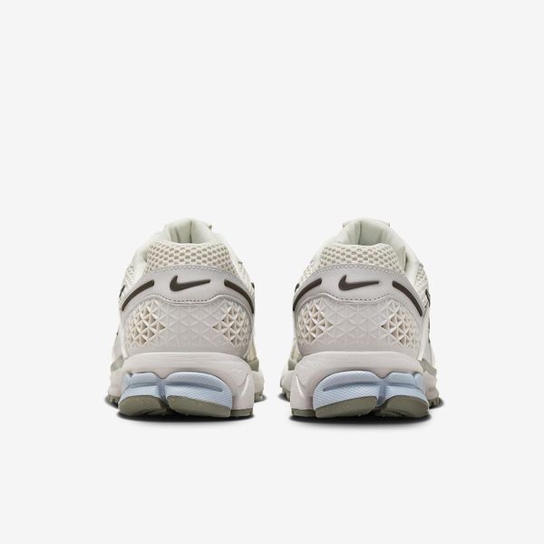 Оригінальні чоловічі кросівки Nike Zoom Vomero 5 "Light orewood brown/Dark stucco/Light pumice" (FZ3653-104) FZ3653-104 фото