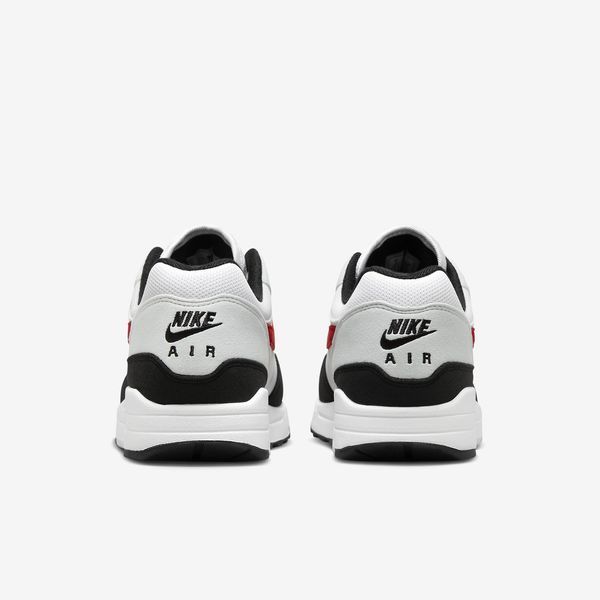 Оригинальные мужские кроссовки Nike Air Max 1 "White / Pure Platinum / Black / University Red" (FD9082-101) FD9082-101 фото