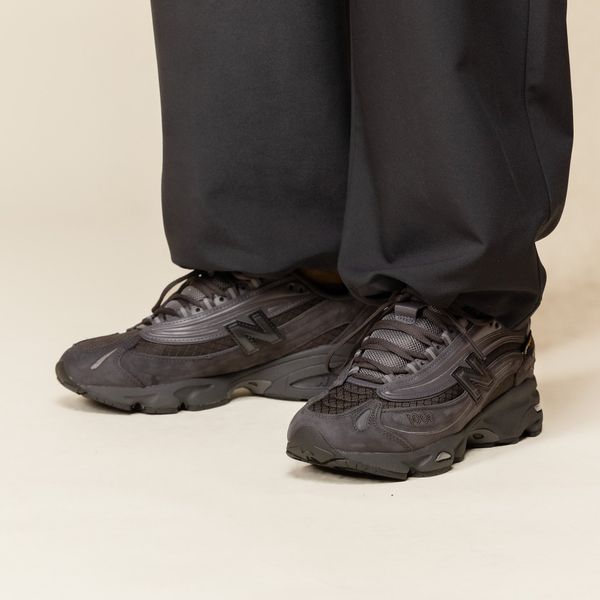 Оригінальні чоловічі кросівки New Balance M1000 CORDURA "Black Cement" (M1000NBB) M1000NBB фото