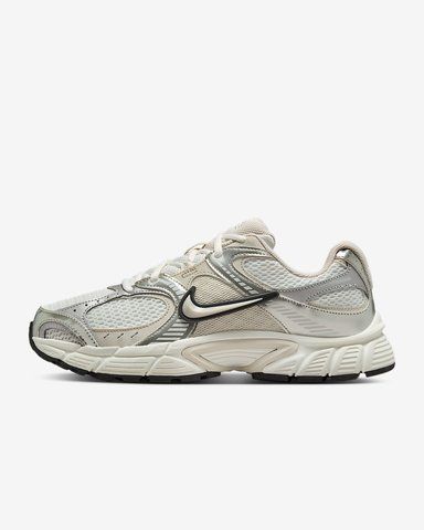 Оригінальні кросівки Nike V5 RNR "Summit White/Sail/Black/Light Orewood Brown" (HQ7901-104) HQ7901-104 фото