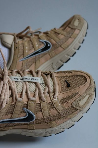 Оригінальні чоловічі кросівки Nike P-6000 SE "Hemp/Sanddrift/Metallic Silver/Black" (HF0015-202) HF0015-202 фото