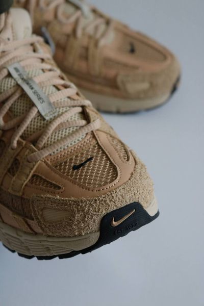Оригінальні чоловічі кросівки Nike P-6000 SE "Hemp/Sanddrift/Metallic Silver/Black" (HF0015-202) HF0015-202 фото