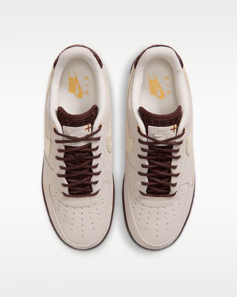 Оригінальні кросівки Nike Air Force 1 '07 "Sail/Mystic Dates/Team Red" (IZ6166-116) IZ6166-116 фото