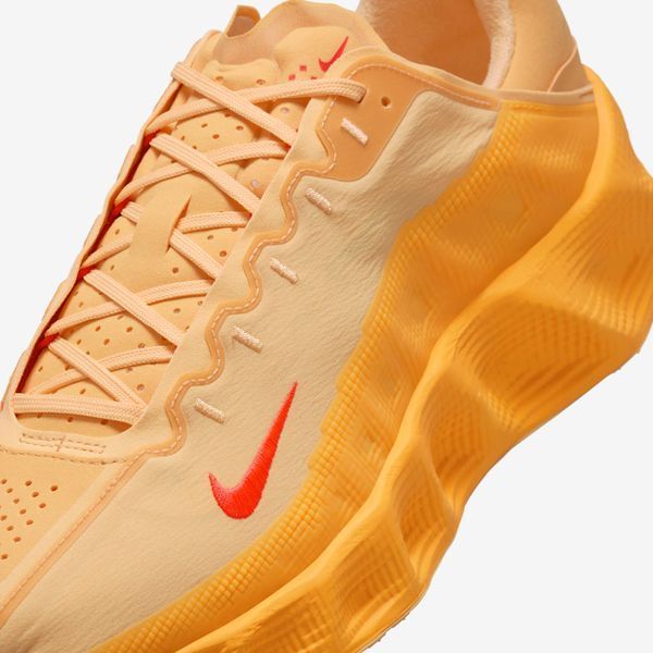 Оригінальні кросівки Nike Ava Rover "Celestial Gold / Bright Crimson" (DX4215-205) DX4215-205 фото