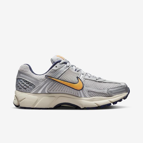 Оригінальні чоловічі кросівки Nike Zoom Vomero 5 "Pure Platinum / Laser Orange" (FJ4151-001) FJ4151-001 фото