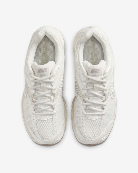 Оригінальні кросівки Nike Air Max Moto 2K "Phantom/Light Bone/Sail/Metallic Summit White" (IQ0272-030) IQ0272-030 фото