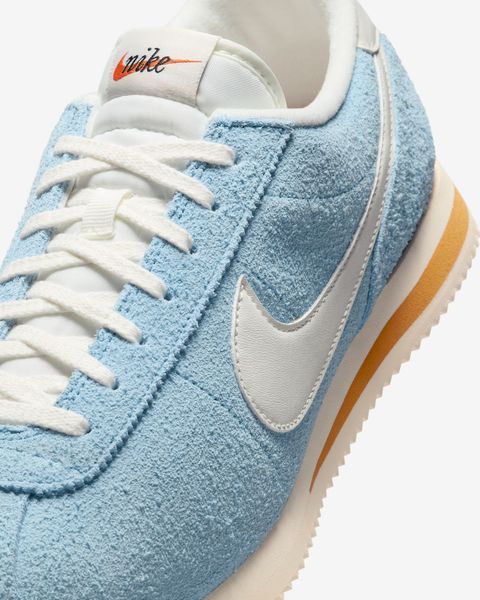 Оригинальные мужские кроссовки Nike Cortez SE Suede "Psychic Blue/Monarch/Muslin" (HF3142-400) HF3142-400 фото