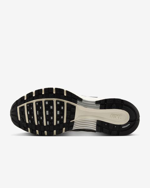 Оригинальные кроссовки Nike P-6000 "White/Metallic Silver/Flat Silver/Black" (CD6404-105) CD6404-105 фото
