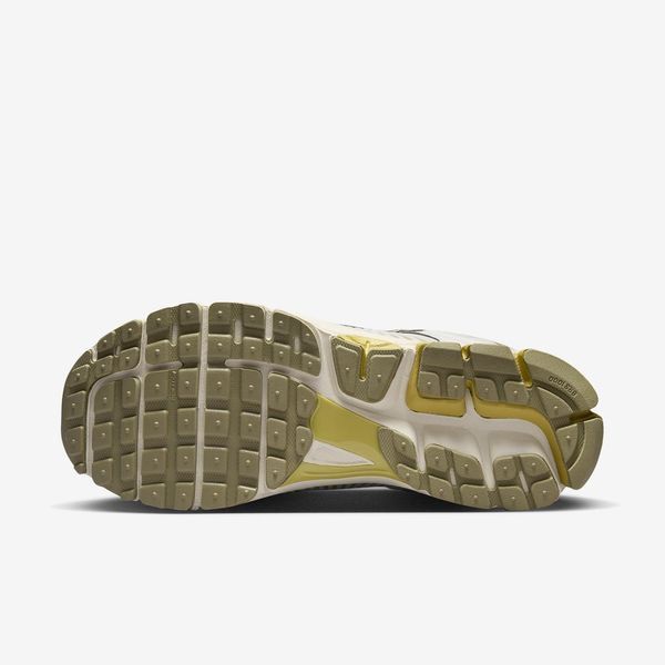 Оригінальні чоловічі кросівки Nike Zoom Vomero 5 "Light Bone / Medium Olive / Neutra" (FV0397-001) FV0397-001 фото