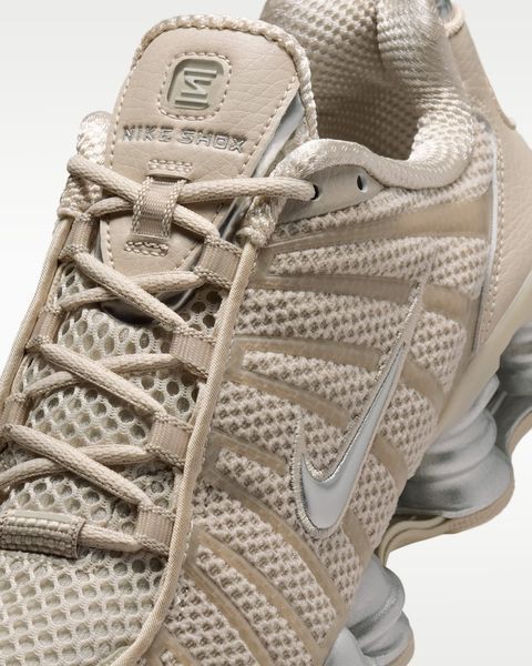 Оригінальні кросівки Nike Shox TL "Cream II / Black / Metallic Silver" (IH2559-200) IH2559-200 фото
