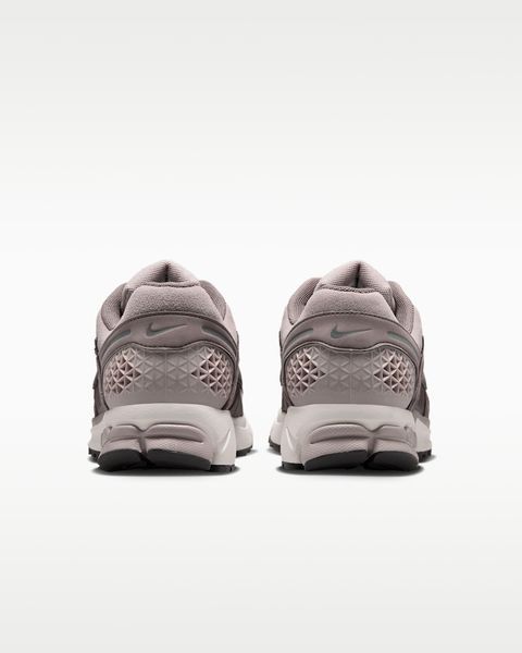 Оригинальные мужские кроссовки Nike Zoom Vomero 5 SE "College Grey/Cave Stone/Sail/Medium Ash" (IV6857-002) IV6857-002 фото