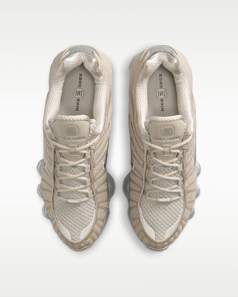 Оригінальні кросівки Nike Shox TL "Cream II / Black / Metallic Silver" (IH2559-200) IH2559-200 фото