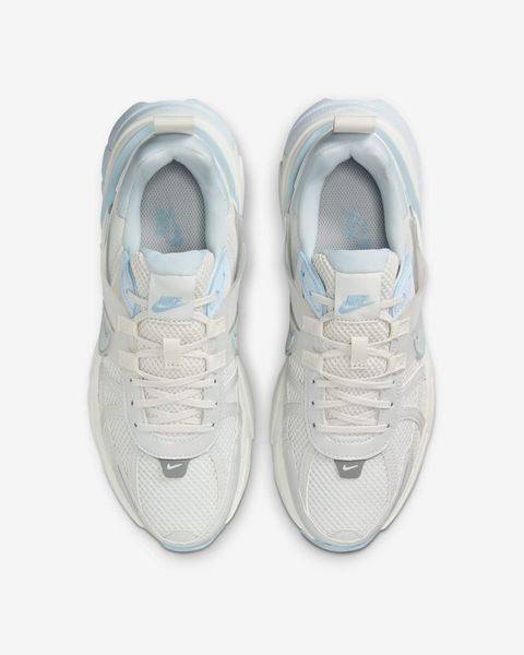 Оригинальные женские кроссовки Nike Wmns V2k Run "Platinum Tint/Summit White/Light Smoke Grey" (FD0736-009) FD0736-009 фото