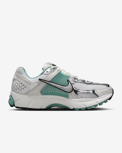Оригінальні жіночі кросівки Nike Zoom Vomero 5 "Summit White/Wolf Grey/Pure Platinum" (HF1877-101) HF1877-101 фото