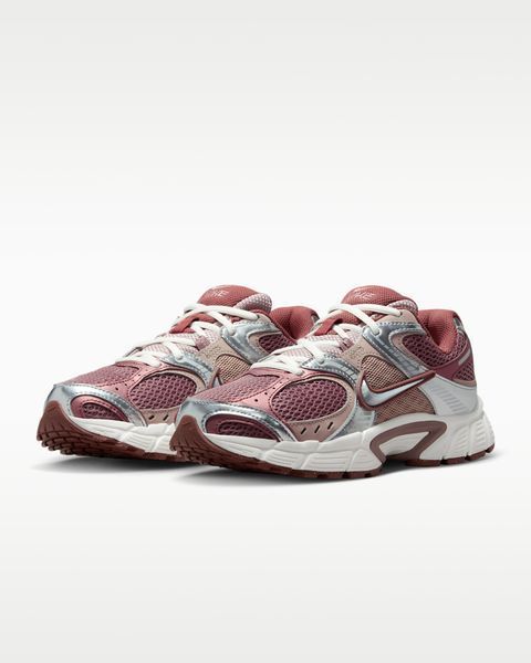 Оригінальні кросівки Nike V5 RNR "Smokey Mauve/Red Sepia/Malt" (HQ7901-200) HQ7901-200 фото