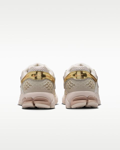 Оригинальные кроссовки Nike Zoom Vomero 5 "Light Orewood Brown/Hemp/Phantom/Metallic Gold" (IV4311-101) IV4311-101 фото