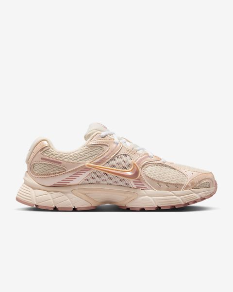 Оригінальні кросівки Nike Wmns V5 RNR "Soft Pearl/Pearl White/Metallic Silver/Particle Pink" (IH5088-001) IH5088-001 фото