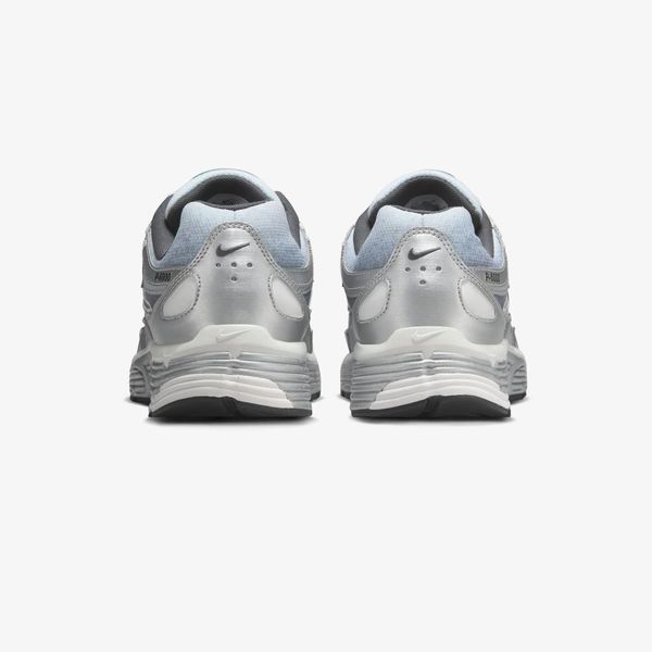 Оригінальні чоловічі кросівки Nike P-6000 "Metallic Silver/Wolf Grey/Anthracite/Summit White" (IH4465-095) IH4465-095 фото