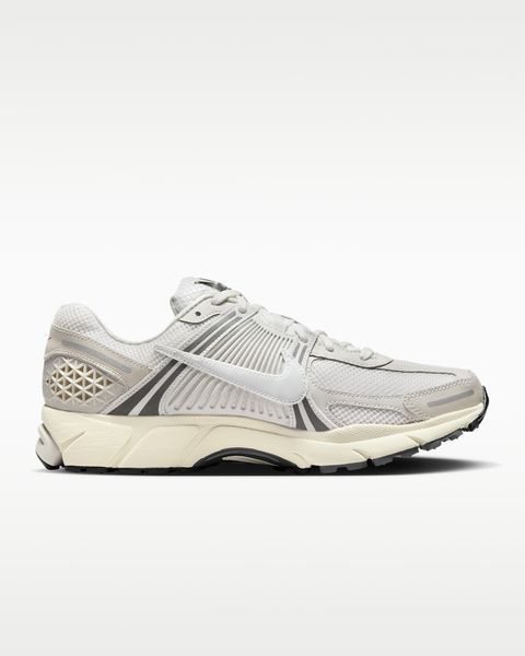 Оригінальні чоловічі кросівки Nike Zoom Vomero 5 "Platinum Tint/Cashmere/Iron Grey/Photon Dust" (HF0731-007) HF0731-007 фото
