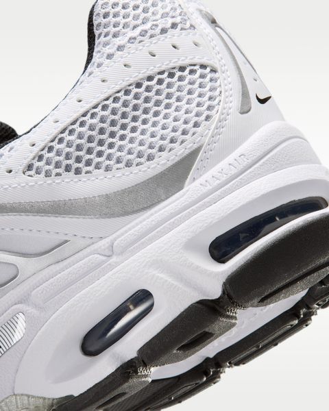 Оригінальні кросівки Nike Air Max Moto 2K "White/Black/Wolf Grey/Metallic Silver" (IR1476-100) IR1476-100 фото