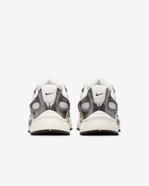 Оригінальні чоловічі кросівки Nike V5 RNR "Phantom/Pencil Point/Black" (HJ5228-009) HJ5228-009 фото