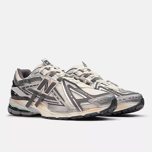 Оригінальні кросівки New Balance 1906 V1 "Refined Future" "Silver Metallic/Castlerock/Gold Metallic" (M1906AD) M1906AD фото