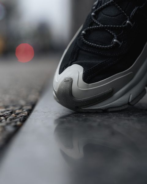 Оригінальні чоловічі кросівки Nike Zoom Vomero Roam "Black/Light Silver/Jade Horizon" (FV2295-001) FV2295-001 фото