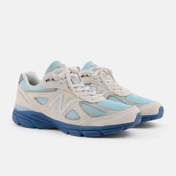 Оригінальні кросівки New Balance 990v4 Made in USA "Moonbeam / Cloude Blue" (U990MB4) U990MB4 фото